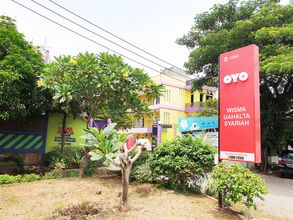 ภายนอกอาคาร 4 OYO 1964 Wisma Gahalta Syariah