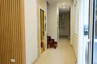 Lobi Lynh House Hoang Quoc Viet Hanoi