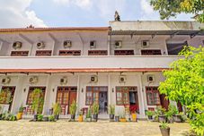 外部的 Hotel O Gusti Residence