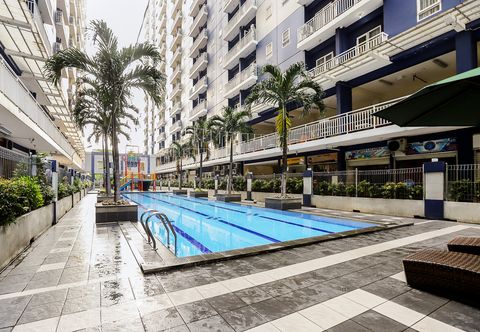 スイミングプール OYO 2103 Lauv Room 2 Grand Centerpoint Tower B