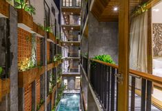 Swimming Pool 6 Daisy Boutique Hotel and Apartment