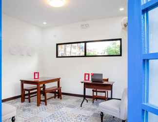 Sảnh chờ 2 Las Palmeras Apartelle