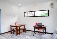 Lobby 7 Las Palmeras Apartelle