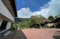 Lobi The Buyan Villas Resort