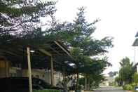 Exterior Moelya Homestay