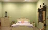 Bilik Tidur 5 Sunny Guest House Lembang