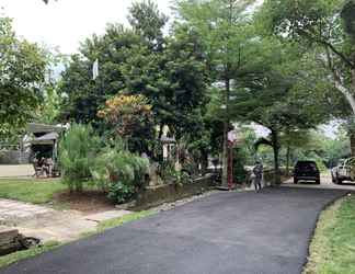 ภายนอกอาคาร 2 Villa Pondok Bu Embay & Private Pool