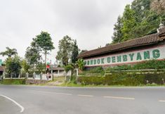 外部的 5 OYO 2157 Pondok Gembyang Air Panas Alam