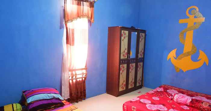 Bedroom Homestay BMW