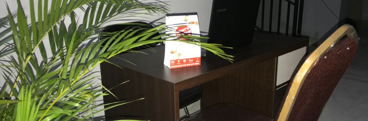 로비 Toar House Manado