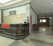 Lobby 6 OYO 2057 Hotel Kharisma