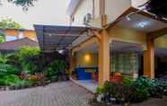 Bangunan 4 OYO 2185 Hotel Elen