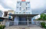 Bangunan 4 OYO 2210 Star One Residence