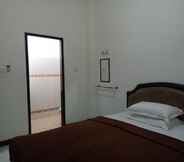 Bedroom 6 Mbah Djo's Guest House Syariah