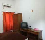 Bedroom 5 Mbah Djo's Guest House Syariah