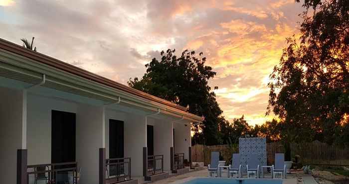 Swimming Pool Selectum Mangrove Residence