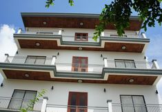 외관 2 Heart Language Angkor Hotel