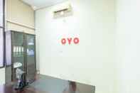 Lobby OYO 1906 Zhafira Guest House Syariah