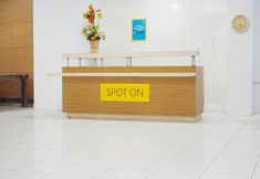 Lobby 5 SPOT ON 2186 Pondok Mahkota
