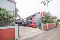 Bangunan OYO 2187 HM Guest House