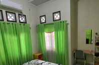 Bedroom Clover Leaf Homestay Bontang