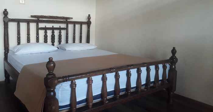 Bedroom OYO 2174 Bambu Hotel