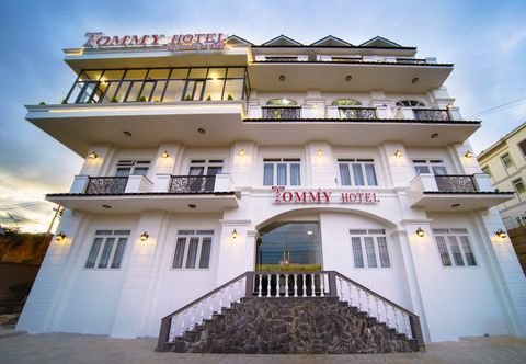 外部的 Tommy Hotel Dalat