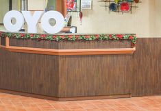 Lobby 3 OYO 499 Le Pensione de San Jose
