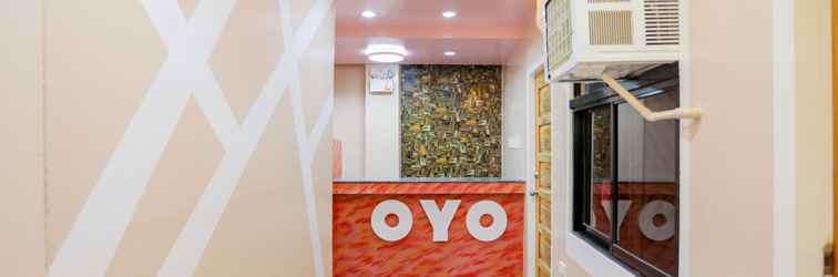 Lobi OYO 257 Jrja Suites