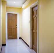 Ruang untuk Umum 5 153 Executive Suites 