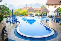 Swimming Pool Vang Vieng Diamond Resort