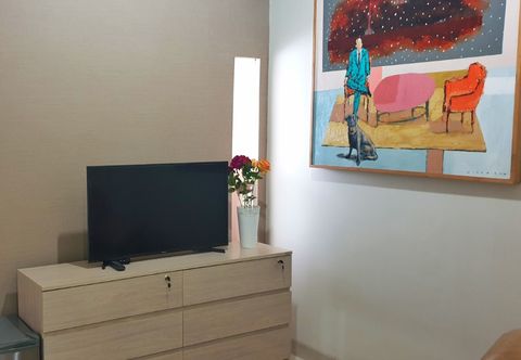 Functional Hall The Cabin Apartment Unit 15A09