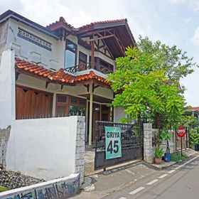 Exterior / Building 1 OYO 90824 Griya Ummiku Syariah, Central Jakarta Hotels