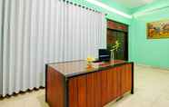 Lobby 7 SPOT ON 2107 Ijo Pupus Syariah Residence