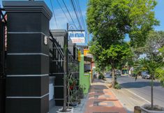 Exterior 3 SPOT ON 2288 Kost Mittasukha Family