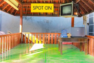 Lobby 4 SPOT ON 2288 Kost Mittasukha Family