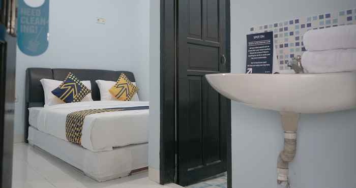 Bedroom SPOT ON 2330 Pondok Grand Mamoa