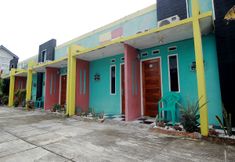 Exterior 2 SPOT ON 2362 Wisma Ria