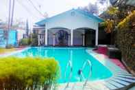 Kolam Renang Villa Chintya Ayu