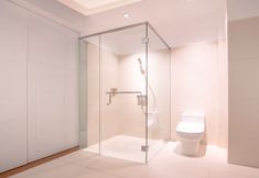 ห้องน้ำภายในห้อง 6 K Gallery Hotel