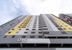 Exterior 2 OYO Flagship 1481 Apartemen Sentraland Medan