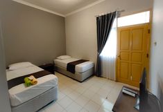 Bedroom 5 Caniga Hotel Yogyakarta