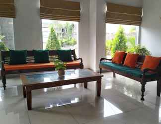 Sảnh chờ 2 Caniga Hotel Yogyakarta