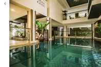 สระว่ายน้ำ Palm Apartment Da Nang