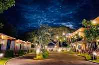 ภายนอกอาคาร Baan Kampu Resort