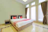 Bedroom SUPER OYO Collection O 2383 Andongkoe 64 Salatiga