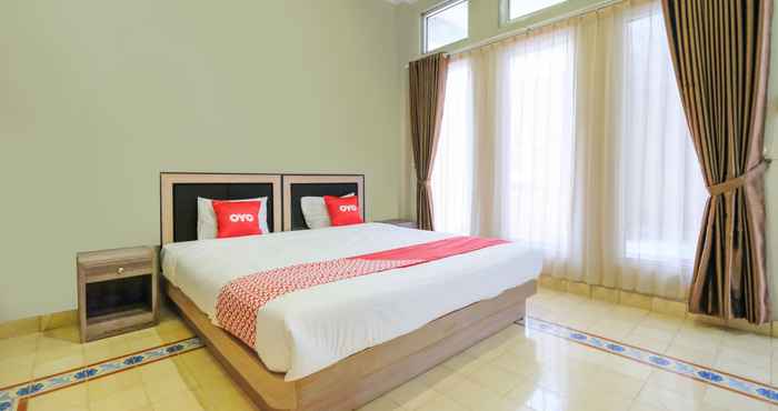 Bedroom SUPER OYO Collection O 2383 Andongkoe 64 Salatiga