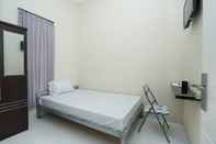 Bedroom Kost Simorejo Timur