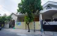 Exterior 4 Kost Simorejo Timur