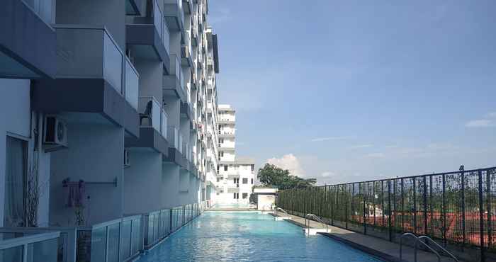 Swimming Pool Mirta V Apartment Jogja